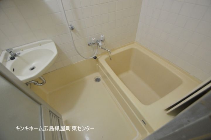広島県広島市中区国泰寺町1(マンション)の賃貸物件の風呂