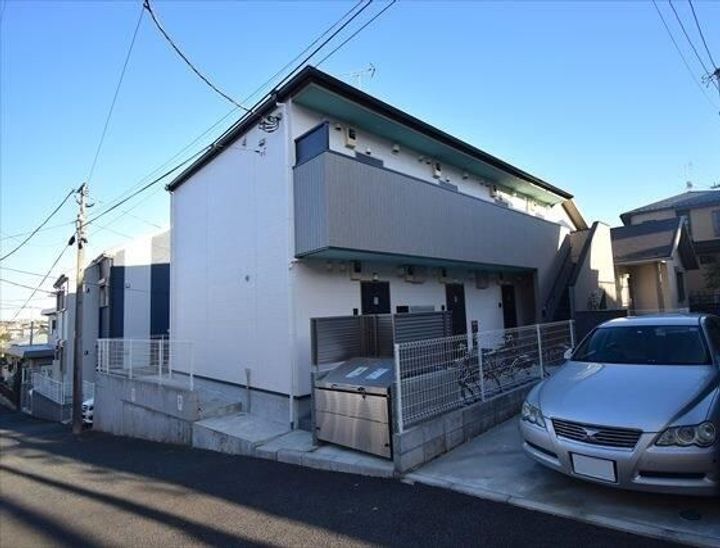 神奈川県横浜市神奈川区白幡仲町(アパート)の賃貸物件の外観