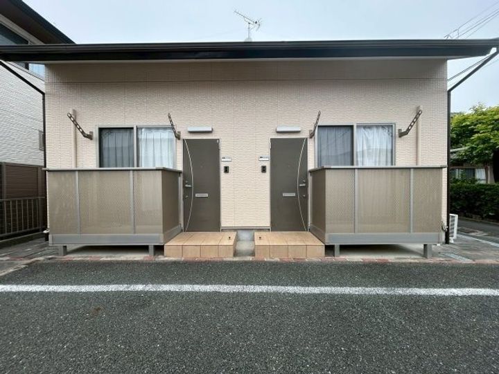 静岡県浜松市中央区助信町(一戸建)の賃貸物件の外観