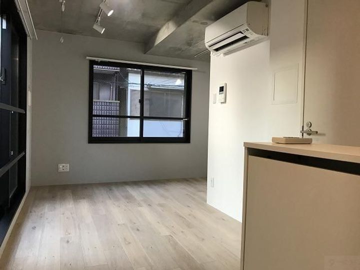 ルシオ北千住の居間