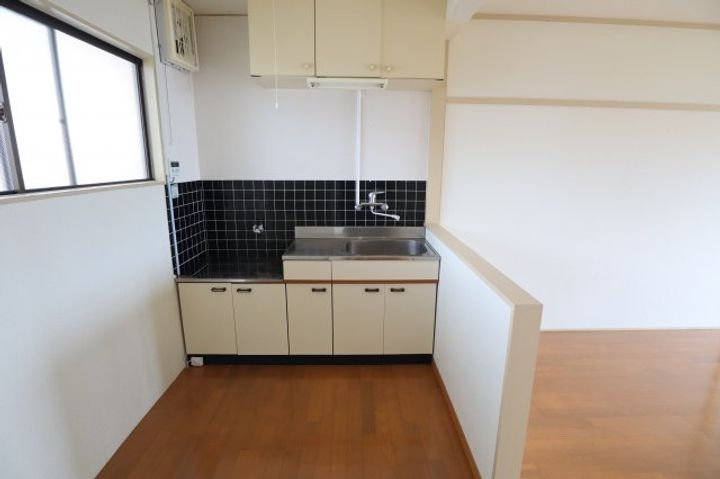 ナチュール札元のキッチン