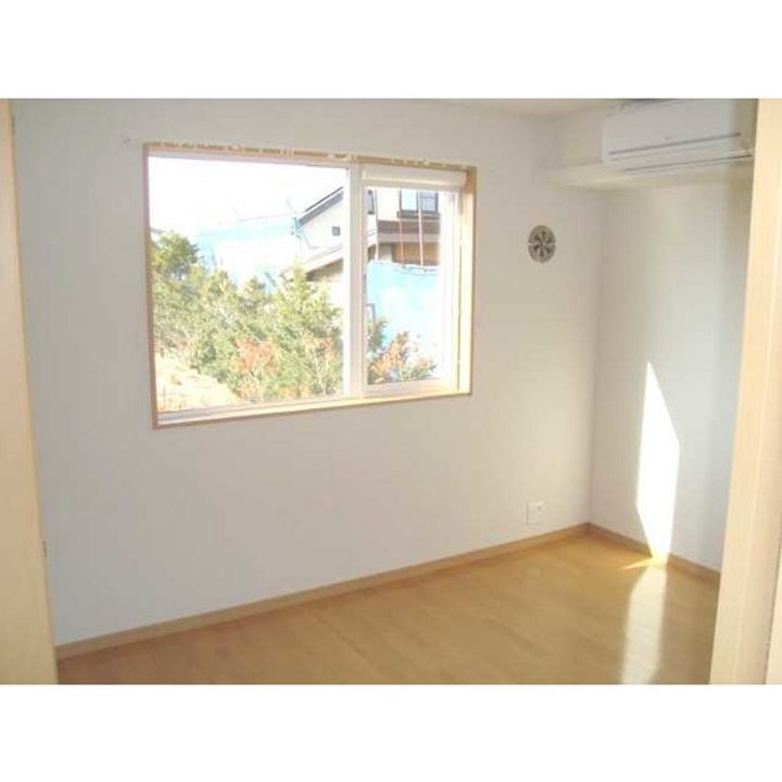 メゾンエクレールの居間