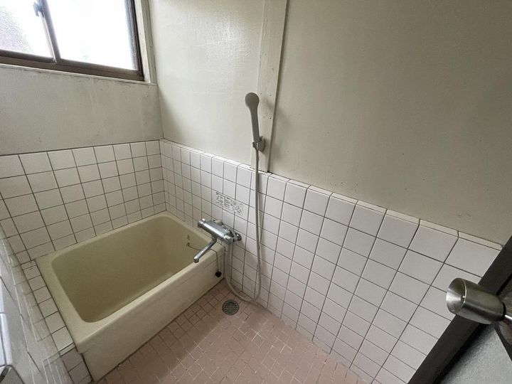 愛媛県新居浜市沢津町3(一戸建)の賃貸物件の風呂