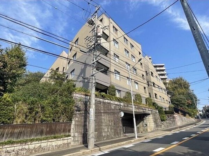 ダイアパレスロイヤル八事の外観