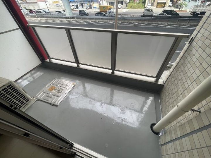 ラージヒル神戸駅西の内装