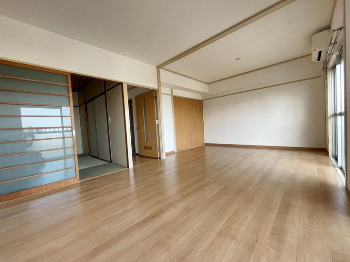 エステマールの居間
