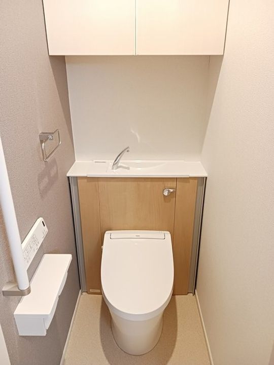 愛知県みよし市三好丘3(アパート)の賃貸物件の内装