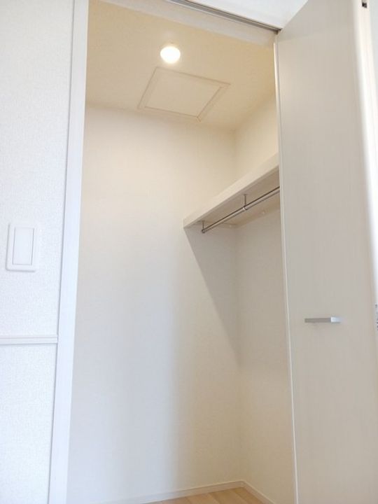 愛知県みよし市三好丘3(アパート)の賃貸物件の内装