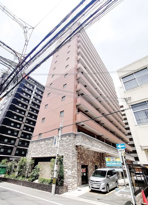 スプランディッド新大阪キャトルの外観