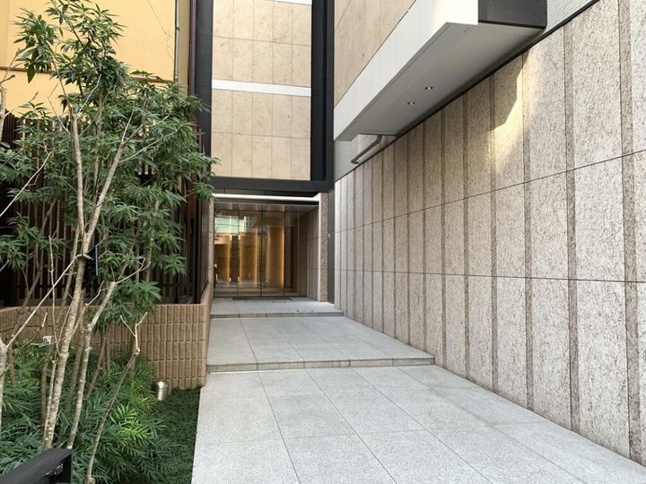 東京都港区赤坂6(マンション)の賃貸物件の地図