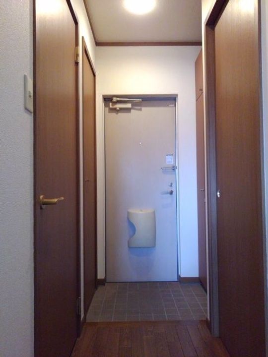 福島県福島市北矢野目字原田(アパート)の賃貸物件の玄関