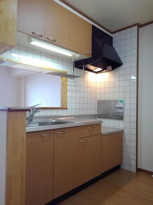 福島県福島市北矢野目字原田(アパート)の賃貸物件のキッチン