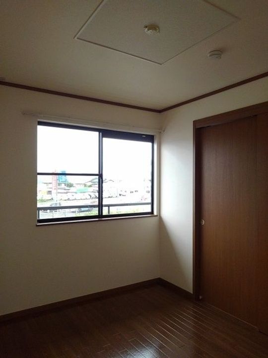 福島県福島市北矢野目字原田(アパート)の賃貸物件の居間