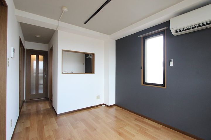 サンヒルズ山田の居間