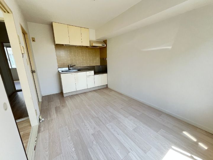 ボタニカアパルトマンIIの居間