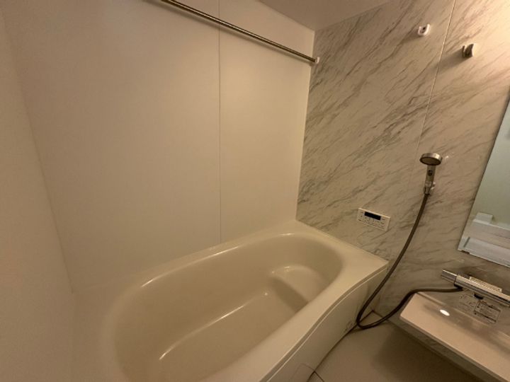 D-ROOM鵜沼三ツ池町の風呂