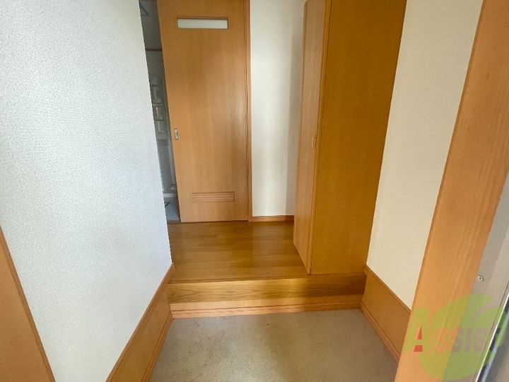 ラフィーネ泉中央の玄関