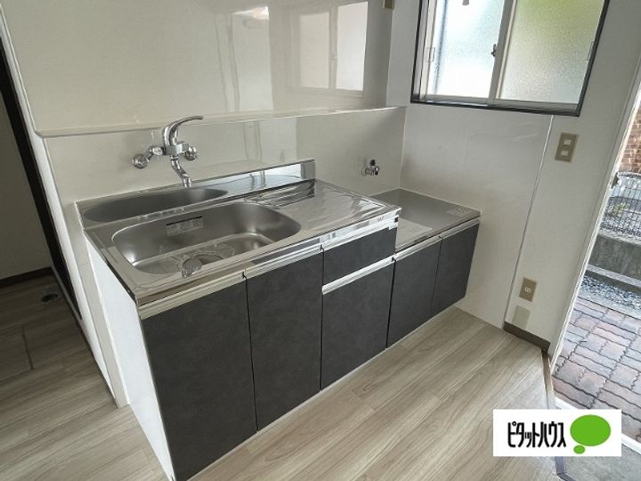 フレグランスウェストAのキッチン