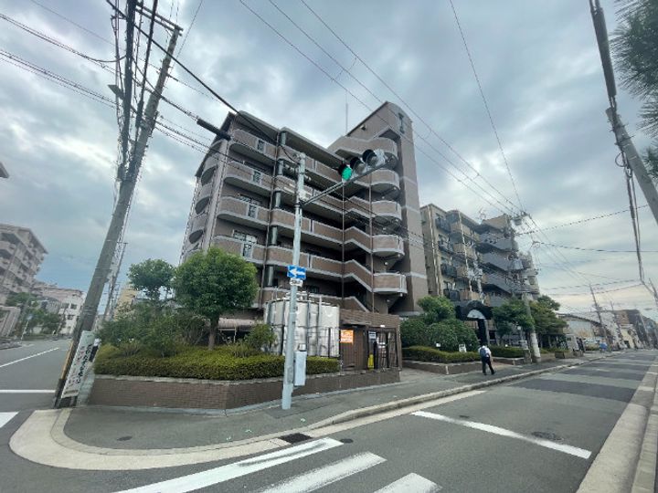 大阪府大阪市住吉区杉本1(マンション)の賃貸物件の外観