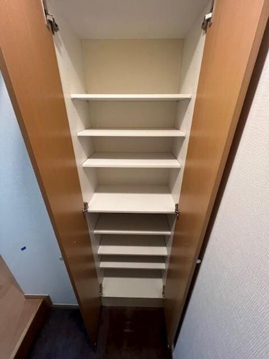 アイディ上野IIIの内装