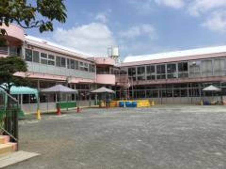 エスティーヌフジCの周辺