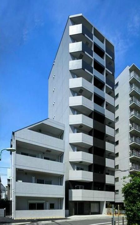 プレール・ドゥーク中目黒の外観