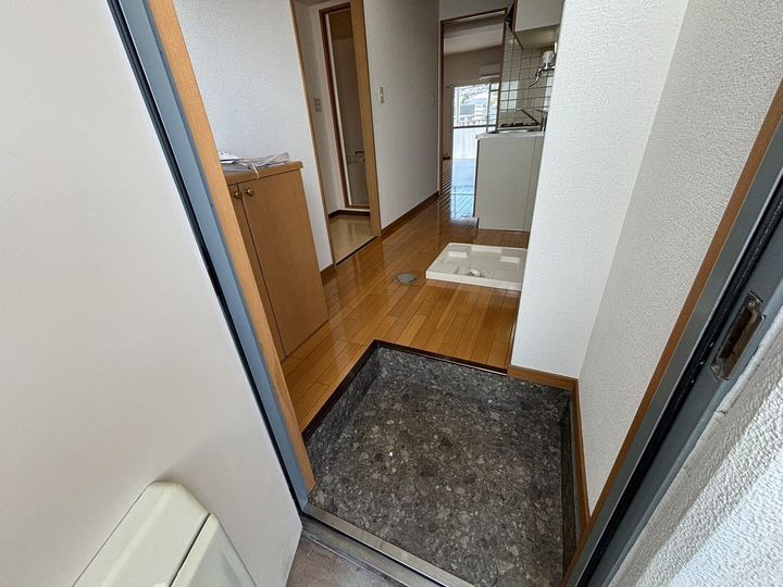 メガネ橋プラザの玄関