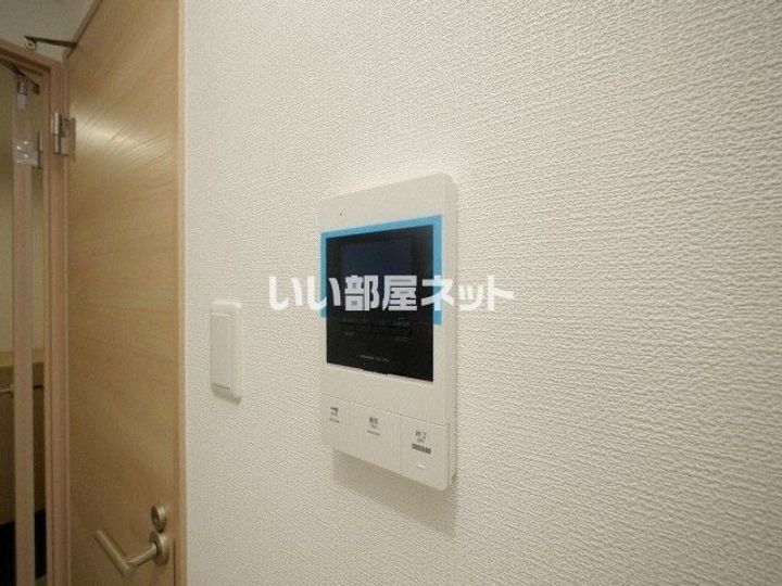 badge瓜破westの内装
