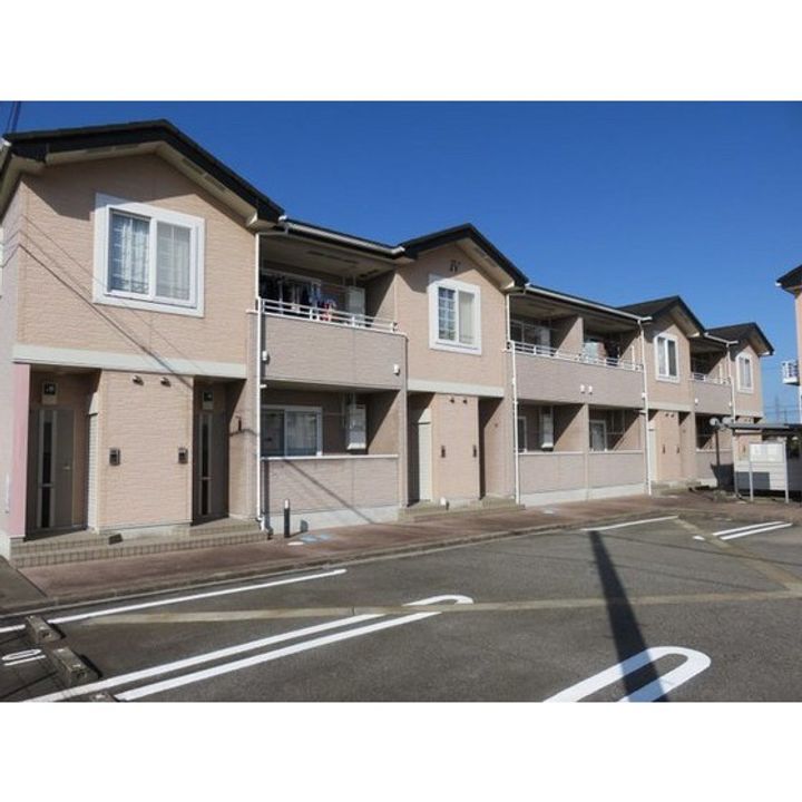 アルカディアIVの外観