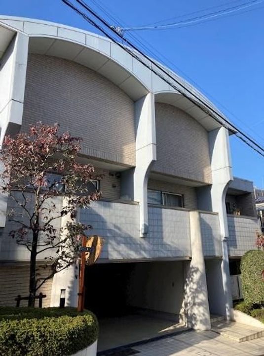 東京都目黒区上目黒2(マンション)の賃貸物件の外観