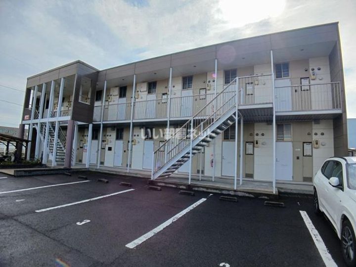 リバーサイドTMIの外観