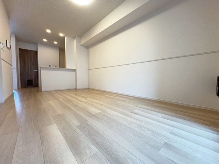 ルガール ソレアードの居間