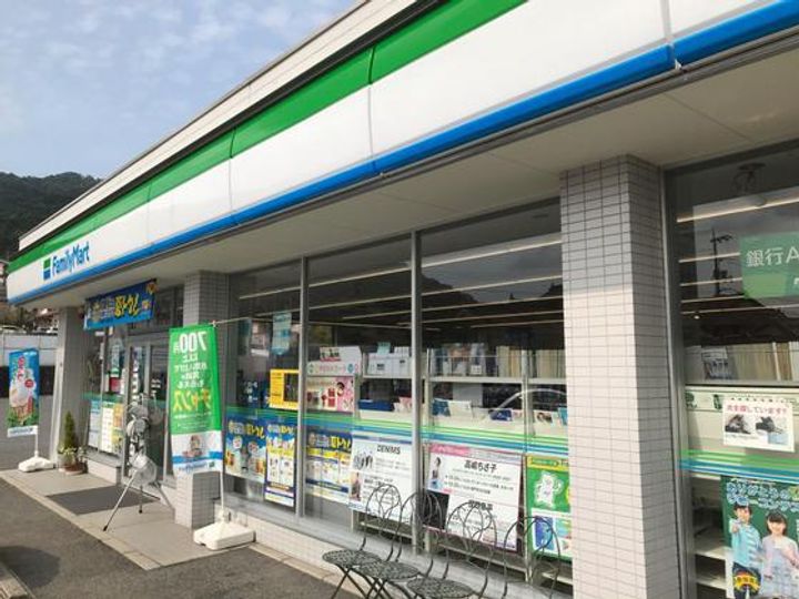 ルガール ソレアードの周辺