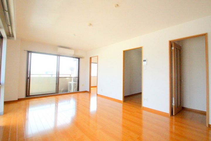 SFCビル野田の居間