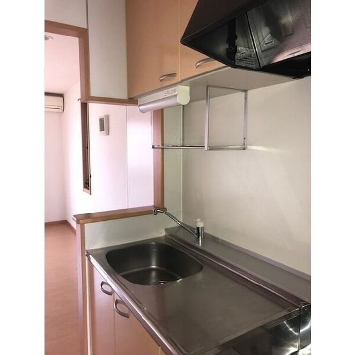 栃木県小山市東城南5(アパート)の賃貸物件のキッチン