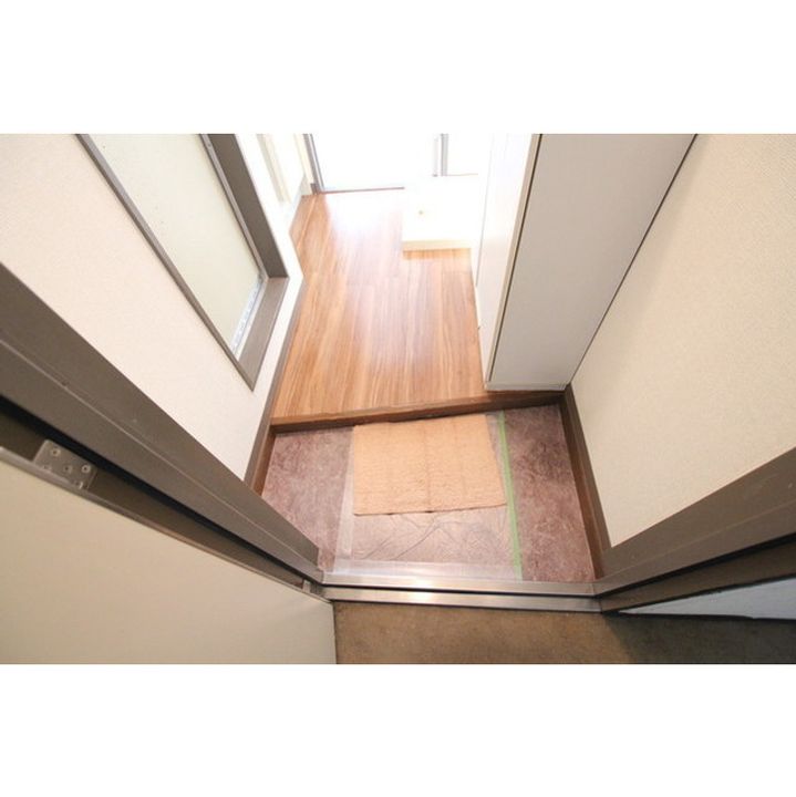 ヒルスミキ川崎の玄関