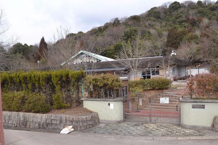 セジュールシゲモリEの周辺