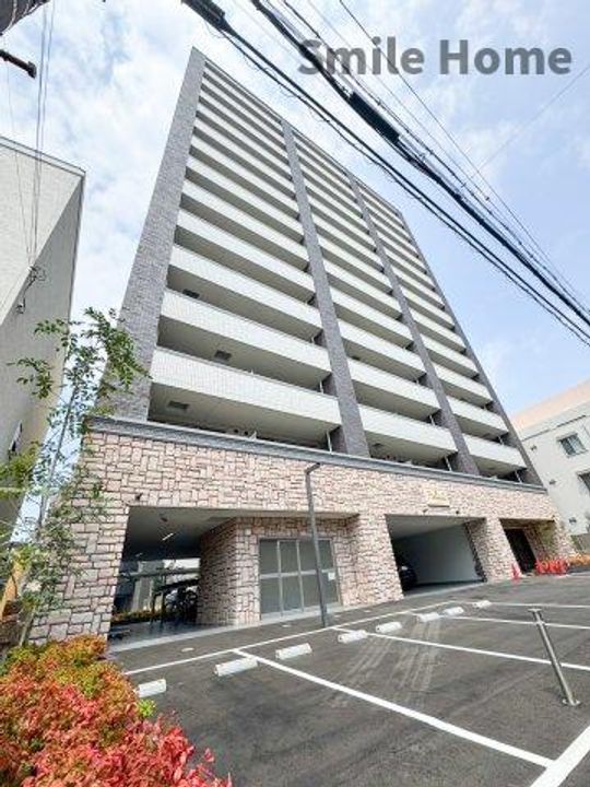 プレジオ帝塚山の外観