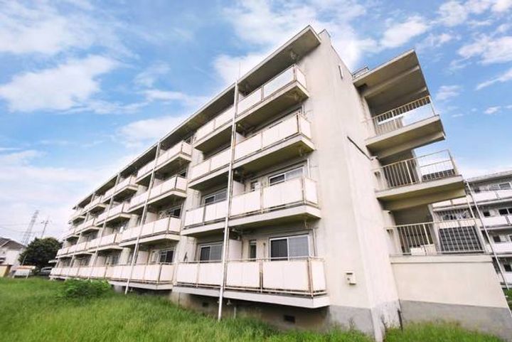ビレッジハウス茂呂2号棟の外観
