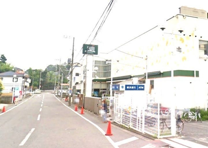 ユナイト小机マイネルリーチの周辺