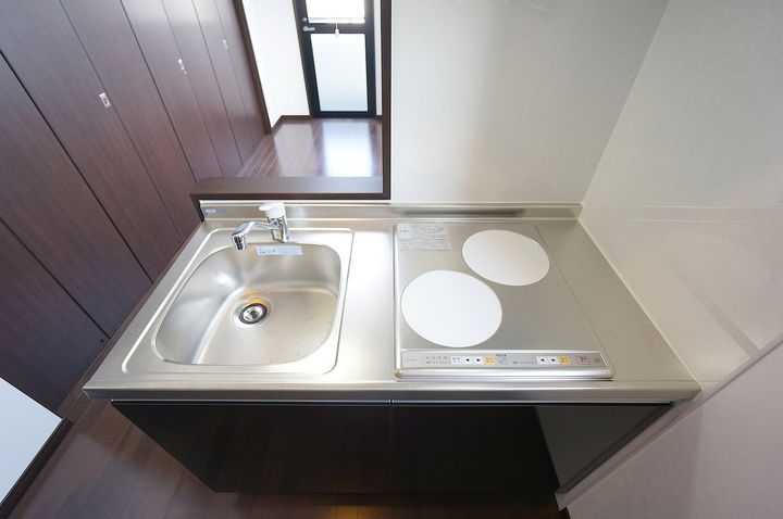 長崎県長崎市賑町(マンション)の賃貸物件のキッチン