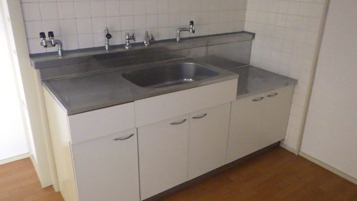 大阪府大阪市住之江区御崎7(一戸建)の賃貸物件のキッチン