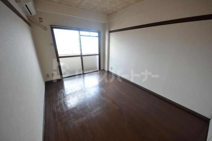 ぶりりあん北綾瀬の内装