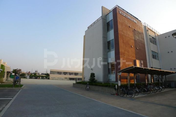 ぶりりあん北綾瀬の周辺