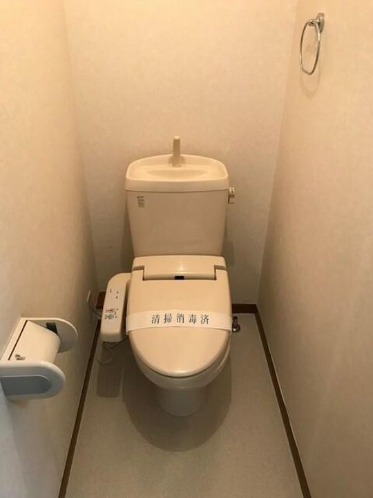 ウィスタリアの内装
