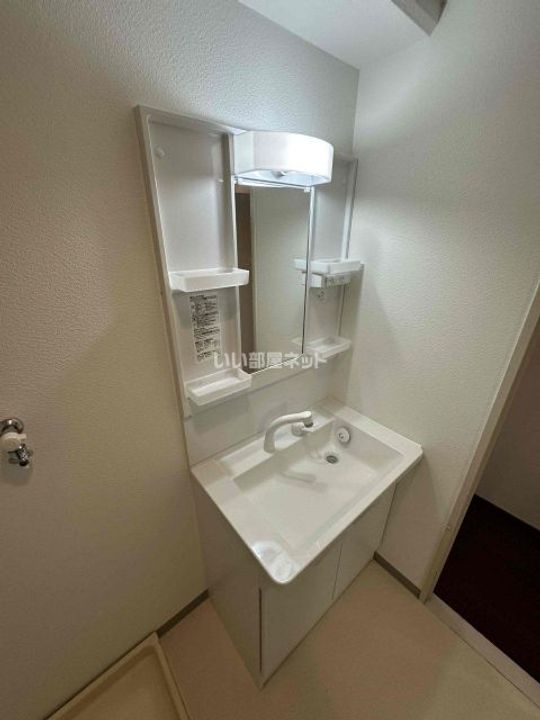 兵庫県神戸市西区池上1の賃貸マンションの内装