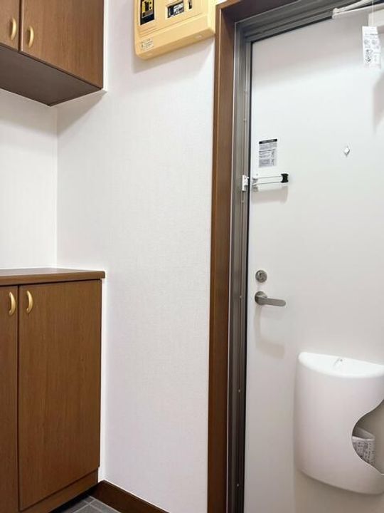 佐藤ハイツの玄関