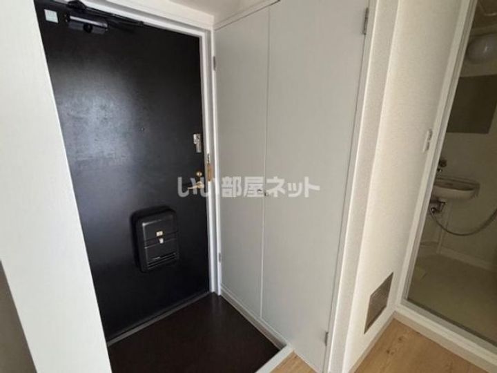 広島県広島市中区住吉町(マンション)の賃貸物件の玄関