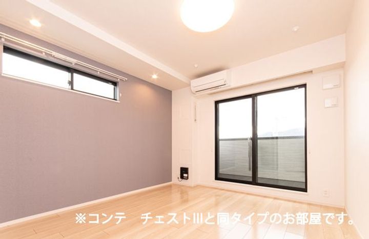 クレメントガーデンVの居間