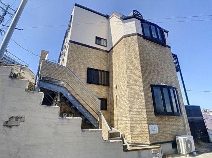 サンクレール江里町の外観